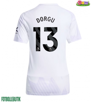 Manchester United Patrick Dorgu #13 Bortatröja Kvinnor 2025-26 Kortärmad